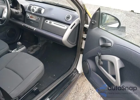 2015 Smart Fortwo Passion/Pure из США, поврежденный, VIN WMEEJ3BA9FK820117